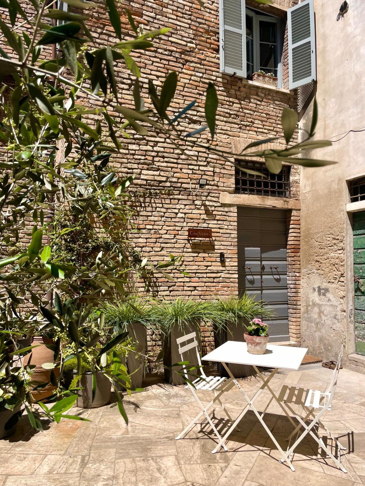 Casa Valeria - Guest House Centro Storico Fano Exterior photo